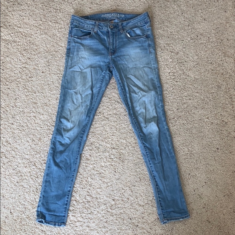 Women’s size 8 light blue jeans, American Eagle